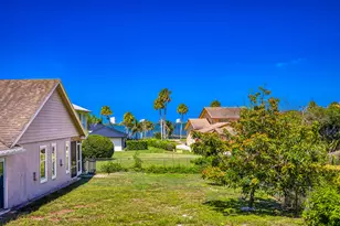 13607 S Indian River Dr, Jensen Beach, FL 34957 - Photo 14