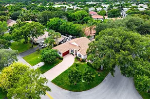 5563 NW 41st Ave, Coconut Creek, FL 33073 - Photo 30
