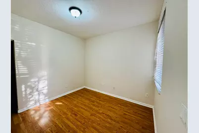 1954 Freeport Lane #1954, Riviera Beach, FL 33404 - Photo 4