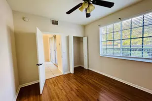 1954 Freeport Ln, Riviera Beach, FL 33404 - Photo 10