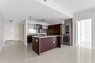1900 N Bayshore Dr, Miami, FL 33132 - Photo 4