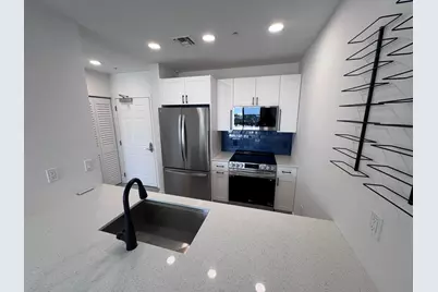 511 Lucerne Avenue #Ph 611, Lake Worth Beach, FL 33460 - Photo 4