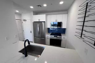 511 Lucerne Ave, Lake Worth Beach, FL 33460 - Photo 4