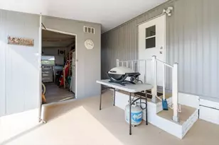 5389 NW 3rd Ave, Deerfield Beach, FL 33064 - Photo 10