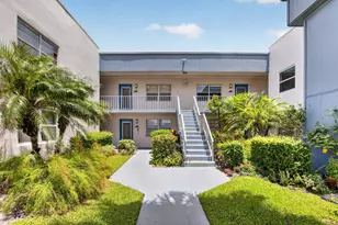 809 Normandy Q, Delray Beach, FL 33484 - Photo 2
