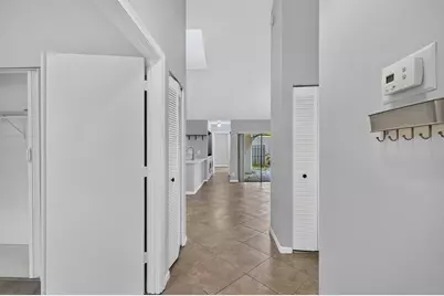 3076 S Oakland Forest Drive #503, Oakland Park, FL 33309 - Photo 12