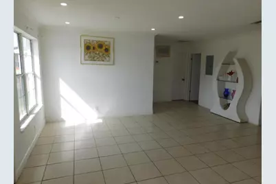 2251 NW 29th Terrace, Fort Lauderdale, FL 33311 - Photo 6