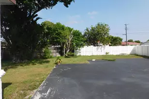 2251 NW 29th Terrace, Fort Lauderdale, FL 33311 - Photo 28