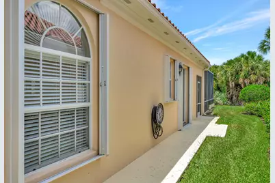 8894 SE Retreat Drive, Hobe Sound, FL 33455 - Photo 34