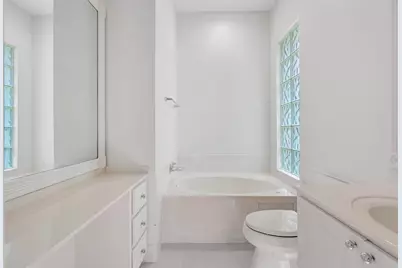 8894 SE Retreat Drive, Hobe Sound, FL 33455 - Photo 18
