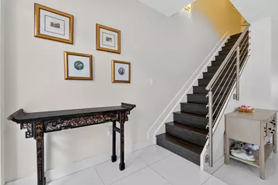 6461 NW 103rd Passage, Doral, FL 33178 - Photo 6