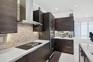 6461 NW 103rd Passage, Doral, FL 33178 - Photo 18