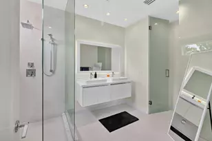 6461 NW 103rd Passage, Doral, FL 33178 - Photo 36