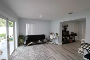 9410 NW 81st Ct, Tamarac, FL 33321 - Photo 16