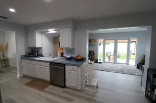 9410 NW 81st Ct, Tamarac, FL 33321 - Photo 14
