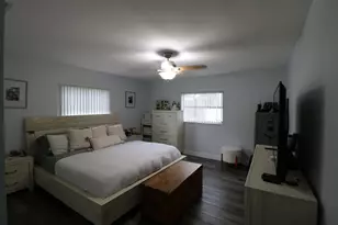 9410 NW 81st Ct, Tamarac, FL 33321 - Photo 18