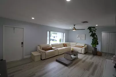 9410 NW 81st Court, Tamarac, FL 33321 - Photo 16