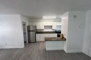 1081 SE Monterey Rd, Stuart, FL 34994 - Photo 6