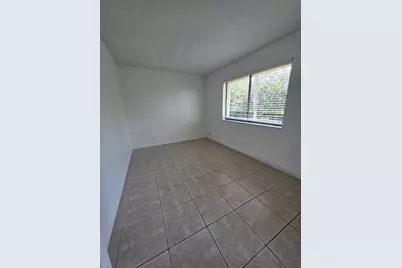 390 Racquet Club Road, Weston, FL 33326 - Photo 24