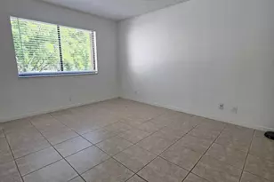 390 Racquet Club Rd, Weston, FL 33326 - Photo 14