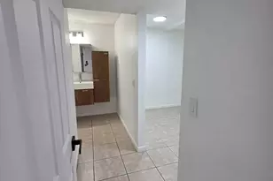 390 Racquet Club Rd, Weston, FL 33326 - Photo 26