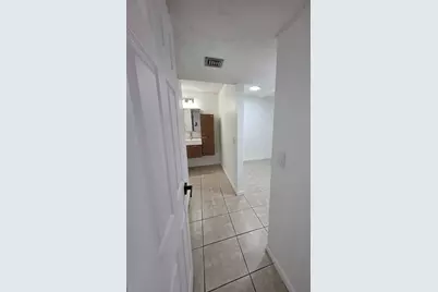 390 Racquet Club Road #204, Weston, FL 33326 - Photo 26