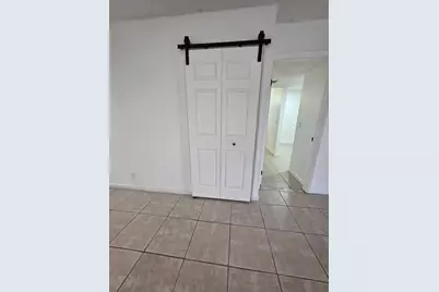 390 Racquet Club Road, Weston, FL 33326 - Photo 12