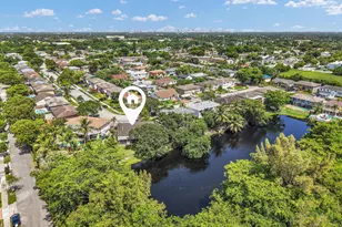 3930 NW 79th Way, Davie, FL 33024 - Photo 4