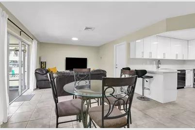 3930 NW 79th Way, Davie, FL 33024 - Photo 22