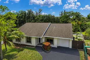 3930 NW 79th Way, Davie, FL 33024 - Photo 6