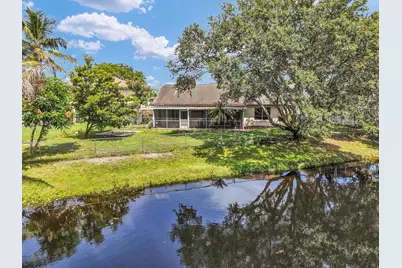 3930 NW 79th Way, Davie, FL 33024 - Photo 6