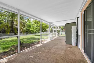 3930 NW 79th Way, Davie, FL 33024 - Photo 46