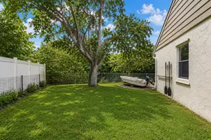 3930 NW 79th Way, Davie, FL 33024 - Photo 54