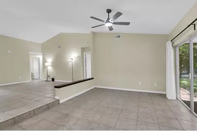 3930 NW 79th Way, Davie, FL 33024 - Photo 18