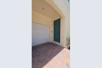 243 SW 7th Court #243, Pompano Beach, FL 33060 - Photo 30