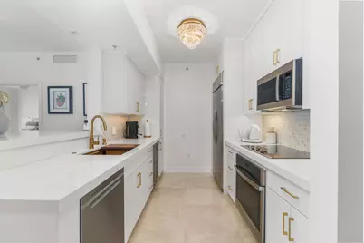 550 Okeechobee Boulevard #1409, West Palm Beach, FL 33401 - Photo 2