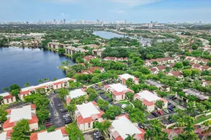 20015 NE 3rd Ct, Miami, FL 33179 - Photo 28