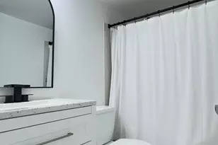 20015 NE 3rd Ct, Miami, FL 33179 - Photo 14
