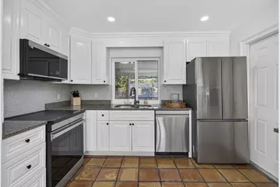11760 Inverness Circle, Wellington, FL 33414 - Photo 2