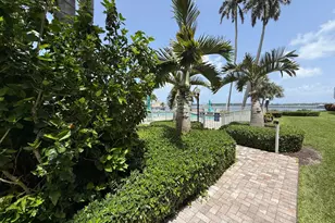 225 N Lakeshore Dr, Hypoluxo, FL 33462 - Photo 60