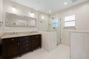 5720 SW 7th St, Plantation, FL 33317 - Photo 14