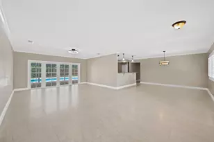 5720 SW 7th St, Plantation, FL 33317 - Photo 4