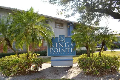 491 NW 42nd Avenue #Unit 4, Plantation, FL 33317 - Photo 2
