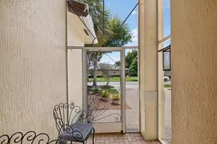 9575 Sandpiper Shores Way, West Palm Beach, FL 33411 - Photo 6