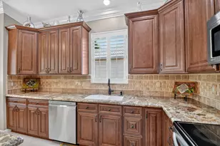 9575 Sandpiper Shores Way, West Palm Beach, FL 33411 - Photo 24