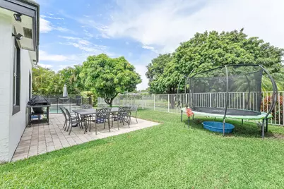 5165 NW 50th Terrace, Coconut Creek, FL 33073 - Photo 2
