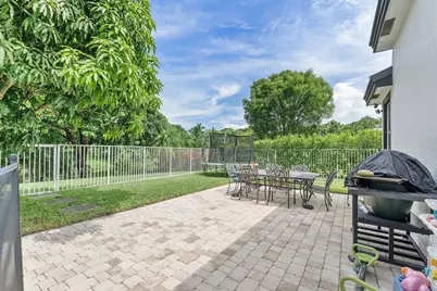 5165 NW 50th Avenue, Coconut Creek, FL 33073 - Photo 6