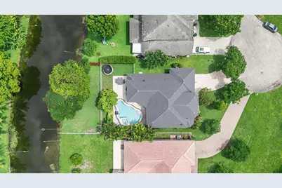 5165 NW 50th Avenue, Coconut Creek, FL 33073 - Photo 12