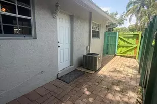 712 SW 14th Ave, Fort Lauderdale, FL 33312 - Photo 22