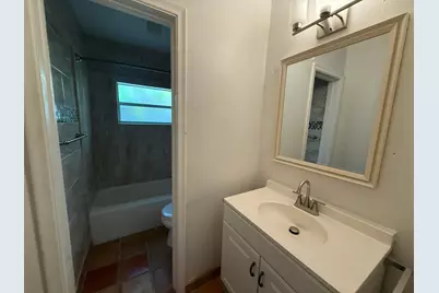 1640 NE 4th Place #2, Fort Lauderdale, FL 33301 - Photo 8